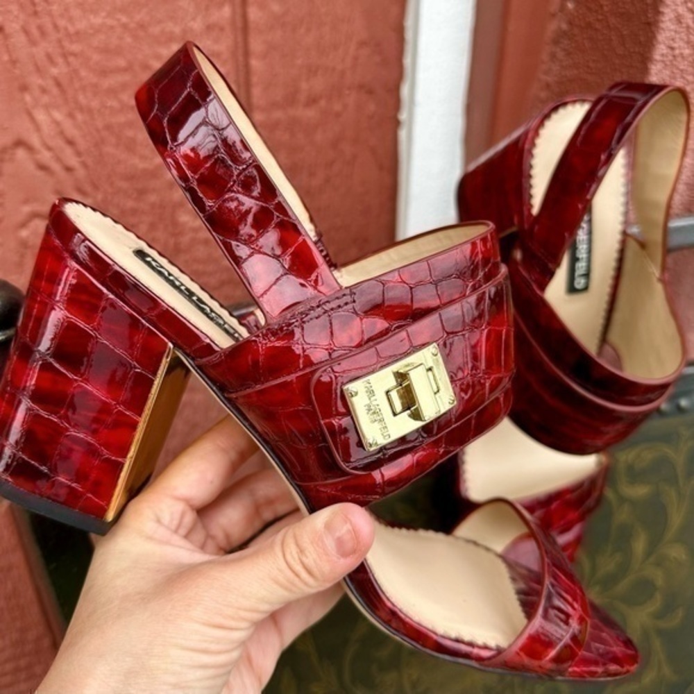 Karl Lagerfeld Jaylynn Patent Leather Sling back - Picture 2 of 15